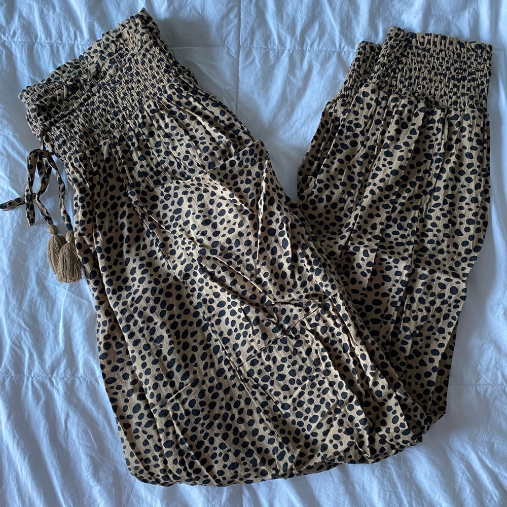 Aerie Cheetah Print Joggers, size M